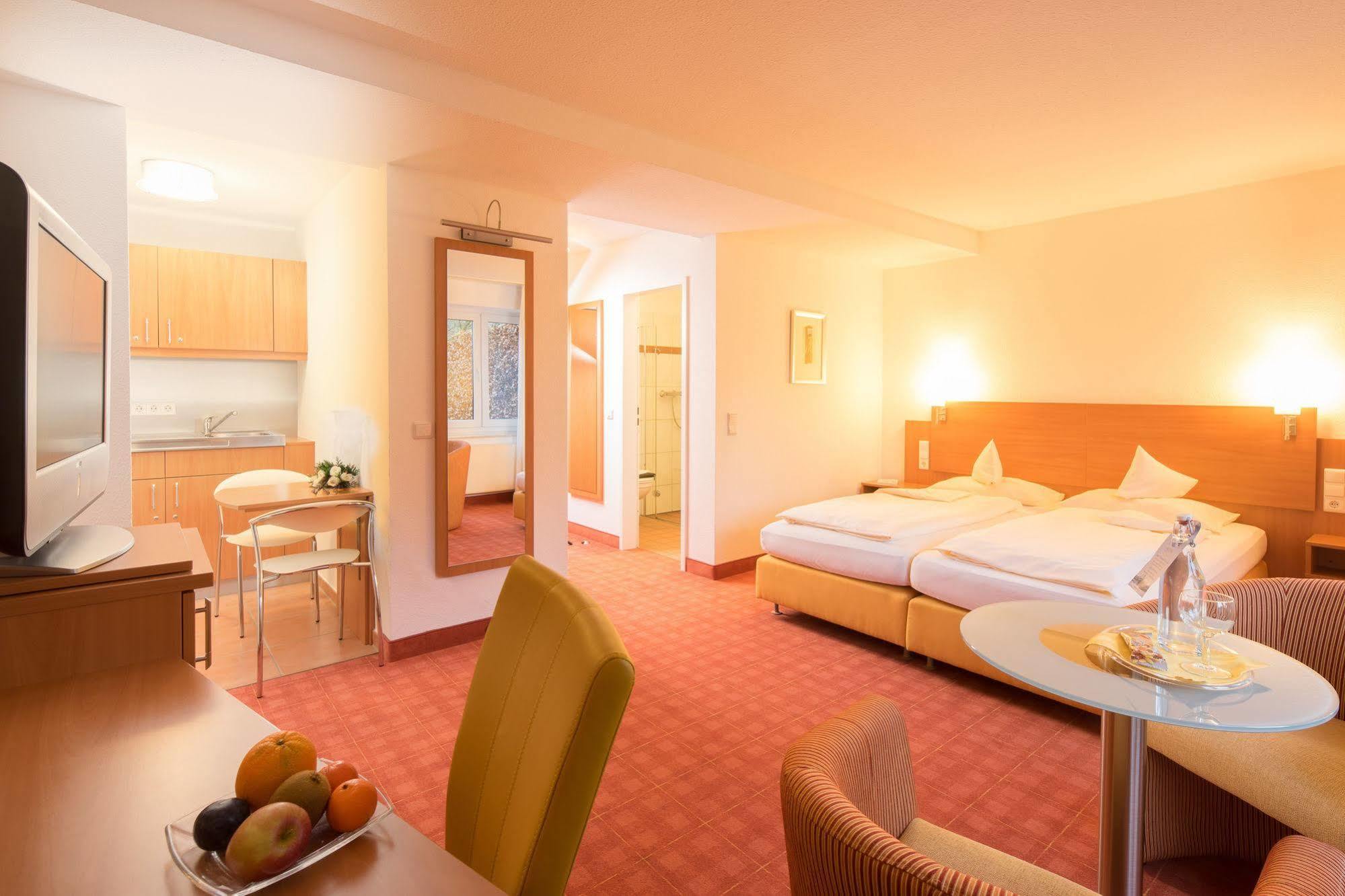 Akzent Hotel Wersetuerm'Ken Munster  Ngoại thất bức ảnh
